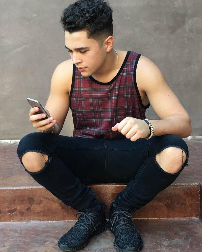 Want To Win a Phone Call From Austin?