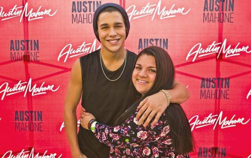 August Mahomie of the Month!
