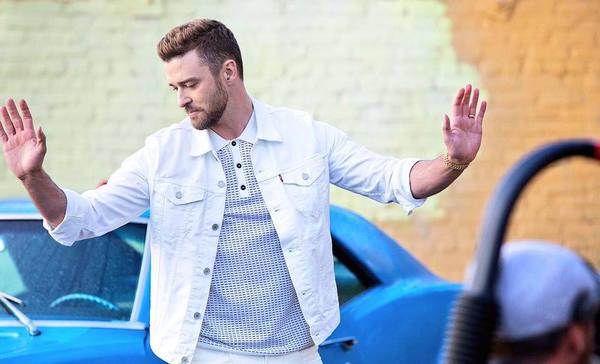 JT’S “CAN’T STOP THE FEELING!“ CONTINUES TO DOMINATE THE CHARTS