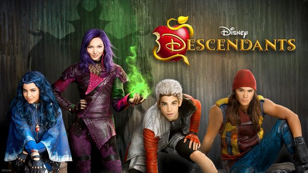 DISNEY'S "DESCENDANTS" WAVES MAGIC RATINGS WAND