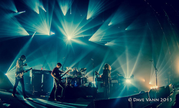 Win 2 Tickets to a MMJ Fall Tour Show!
