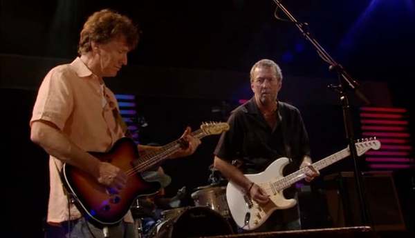 Steve Winwood and Eric Clapton - “Can’t Find My Way Home” - Live at Crossroads Guitar Festival Chicago, July 28th, 2007