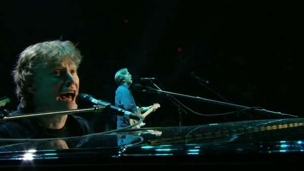 Steve Winwood and Eric Clapton - “Crossroads” - Live at Madison Square Garden, 2008