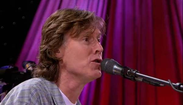 Steve Winwood - “Empty Pages” - Live at PBS Soundstage, 2005