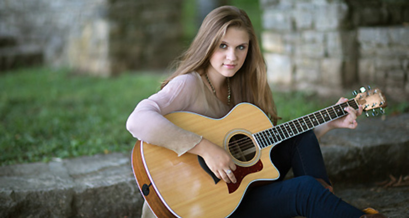 COUNTRY SINGER LIZZIE SIDER A RISING STAR (PALM BEACH POST)