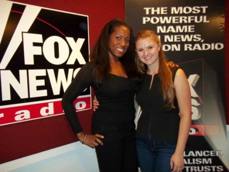 FOX NEWS RADIO'S CRYSTAL BERGER SPENDS "A FEW MOMENTS" WITH COUNTRY MUSIC SINGER LIZZIE SIDER