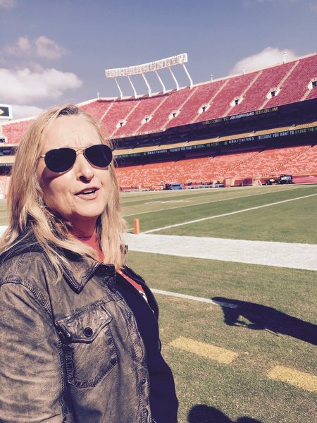 Melissa Etheridge to Sing National Anthem at AFC Championship Game 