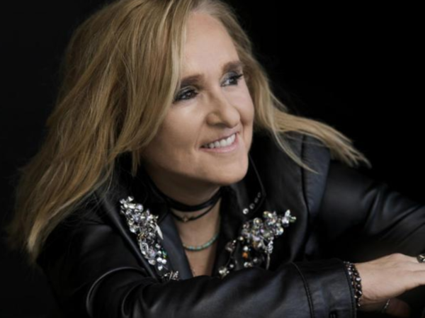  Review: Melissa Etheridge belts out hit after hit at New York's Town Hall