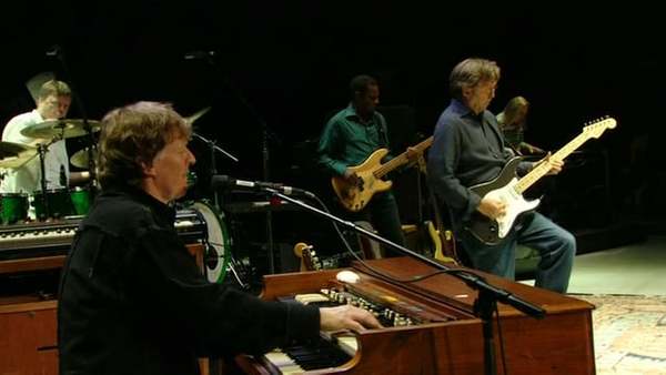 Steve Winwood and Eric Clapton - “Tell The Truth” - Live at Madison Square Garden, 2008