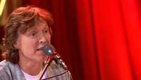 Steve Winwood - “Walking On” - Live at PBS Soundstage, 2005